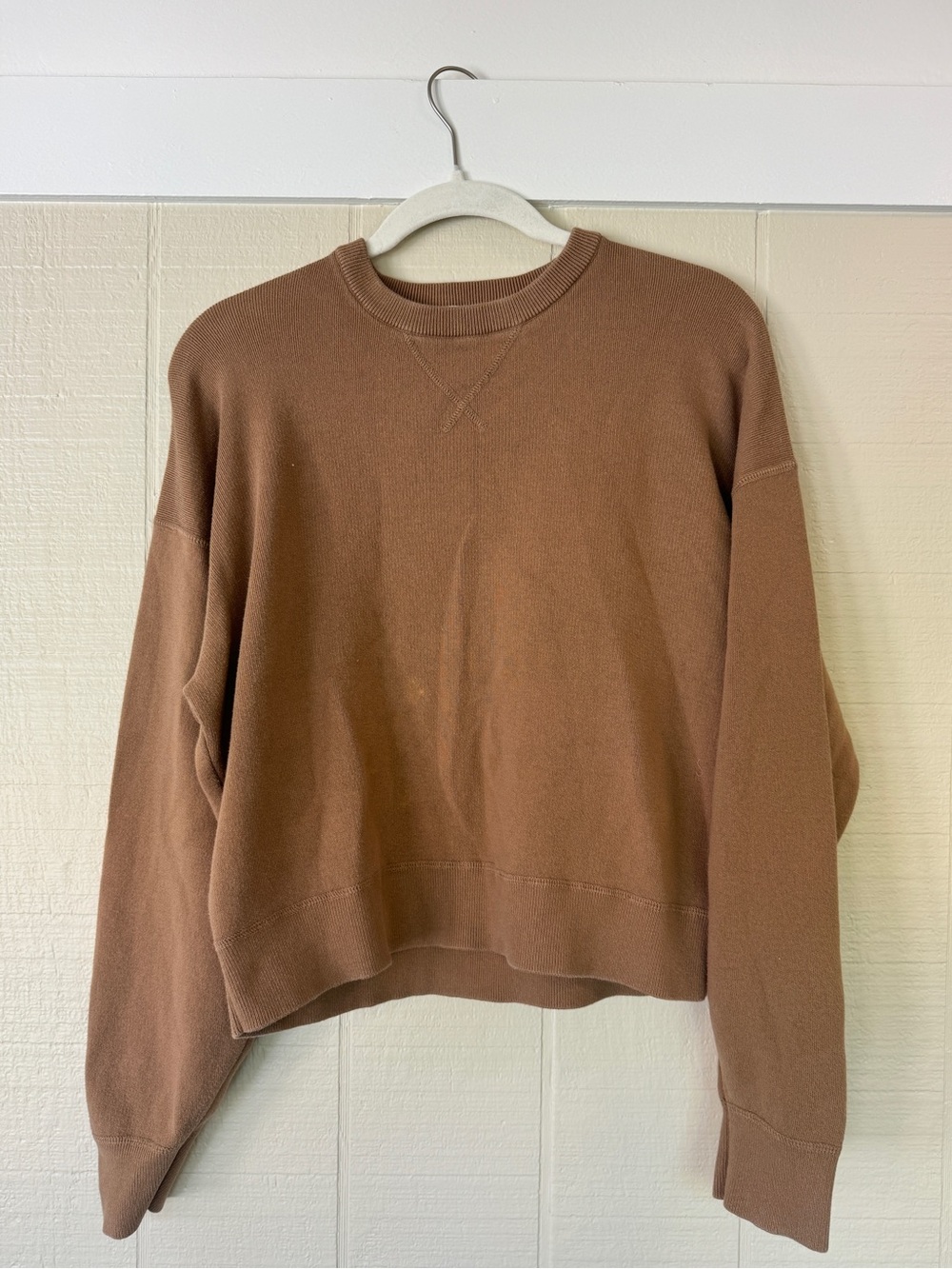 Uniqlo Women's Brown Crewneck Sweatshirt